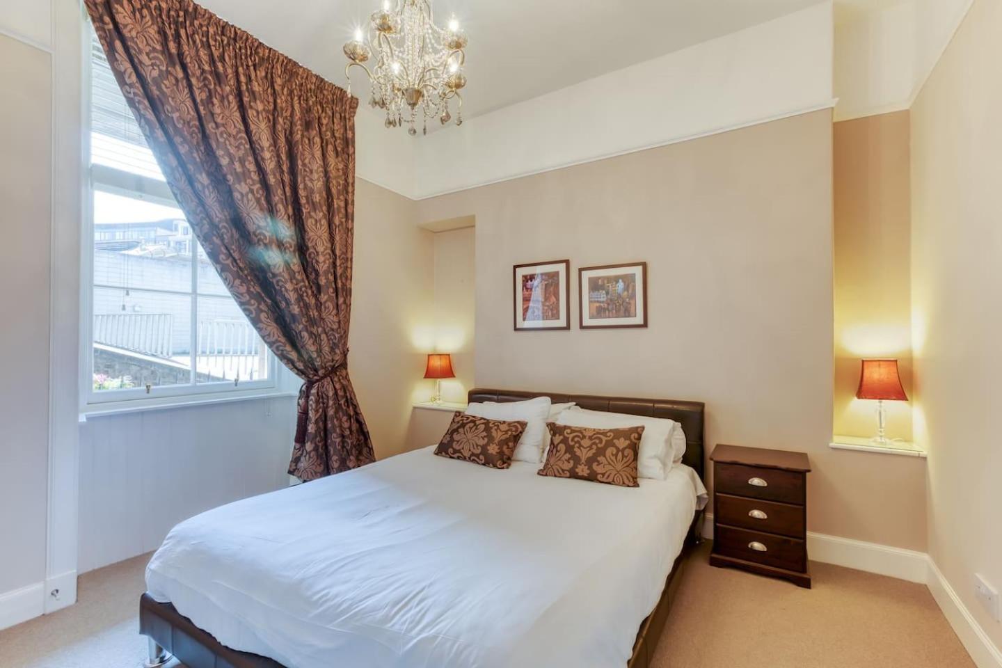 West Port - 2Br In The Heart Of The Old Town Just Off The Grassmarket EDI Exterior foto