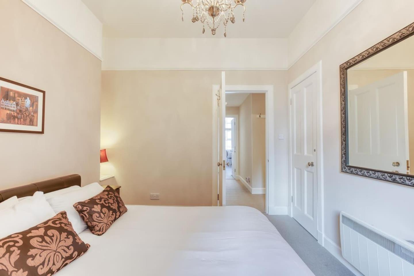 West Port - 2Br In The Heart Of The Old Town Just Off The Grassmarket EDI Exterior foto