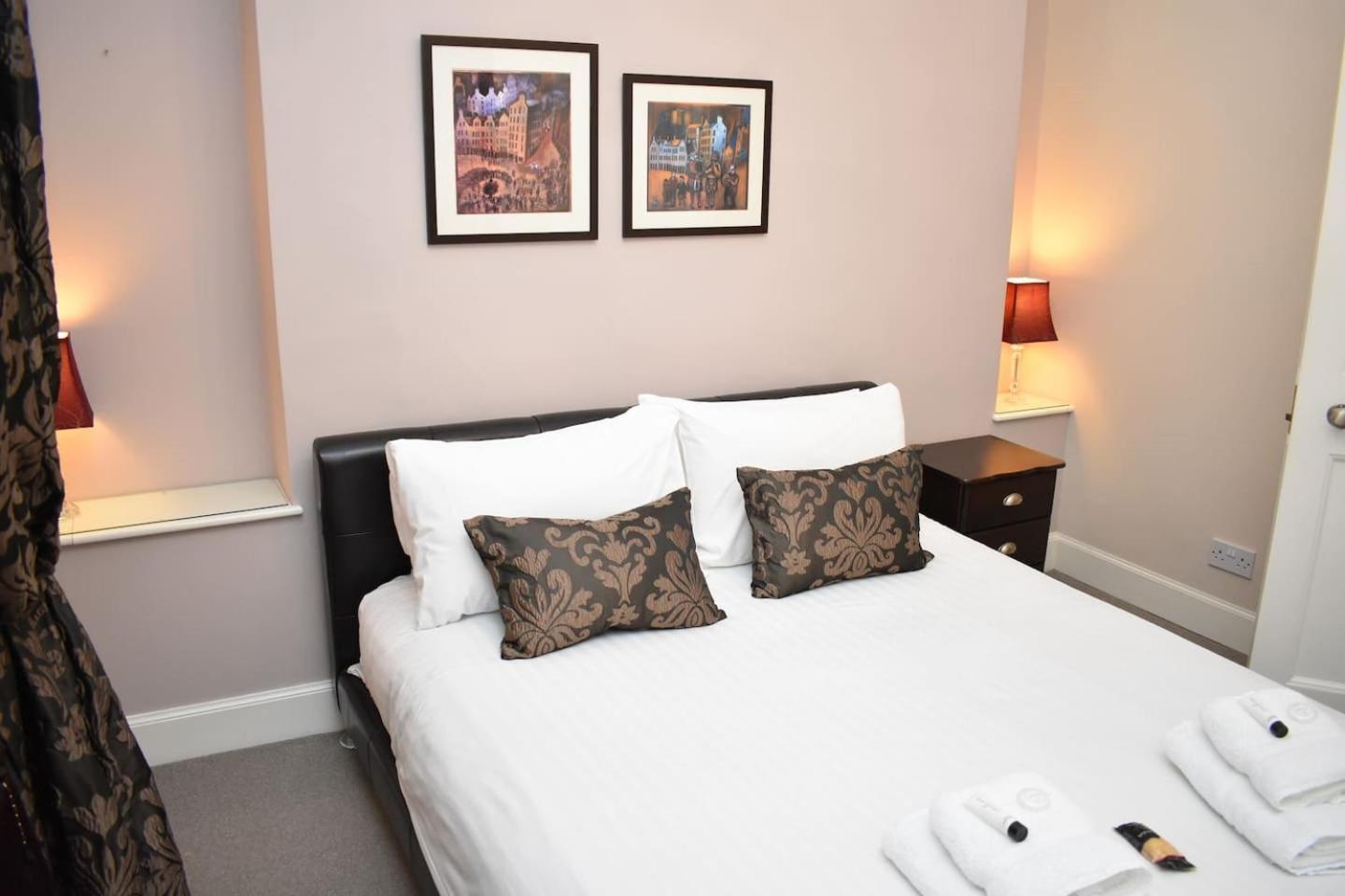 West Port - 2Br In The Heart Of The Old Town Just Off The Grassmarket EDI Exterior foto