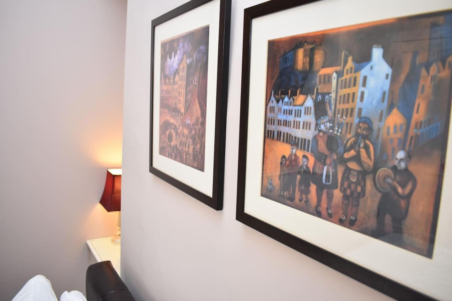 West Port - 2Br In The Heart Of The Old Town Just Off The Grassmarket EDI Exterior foto