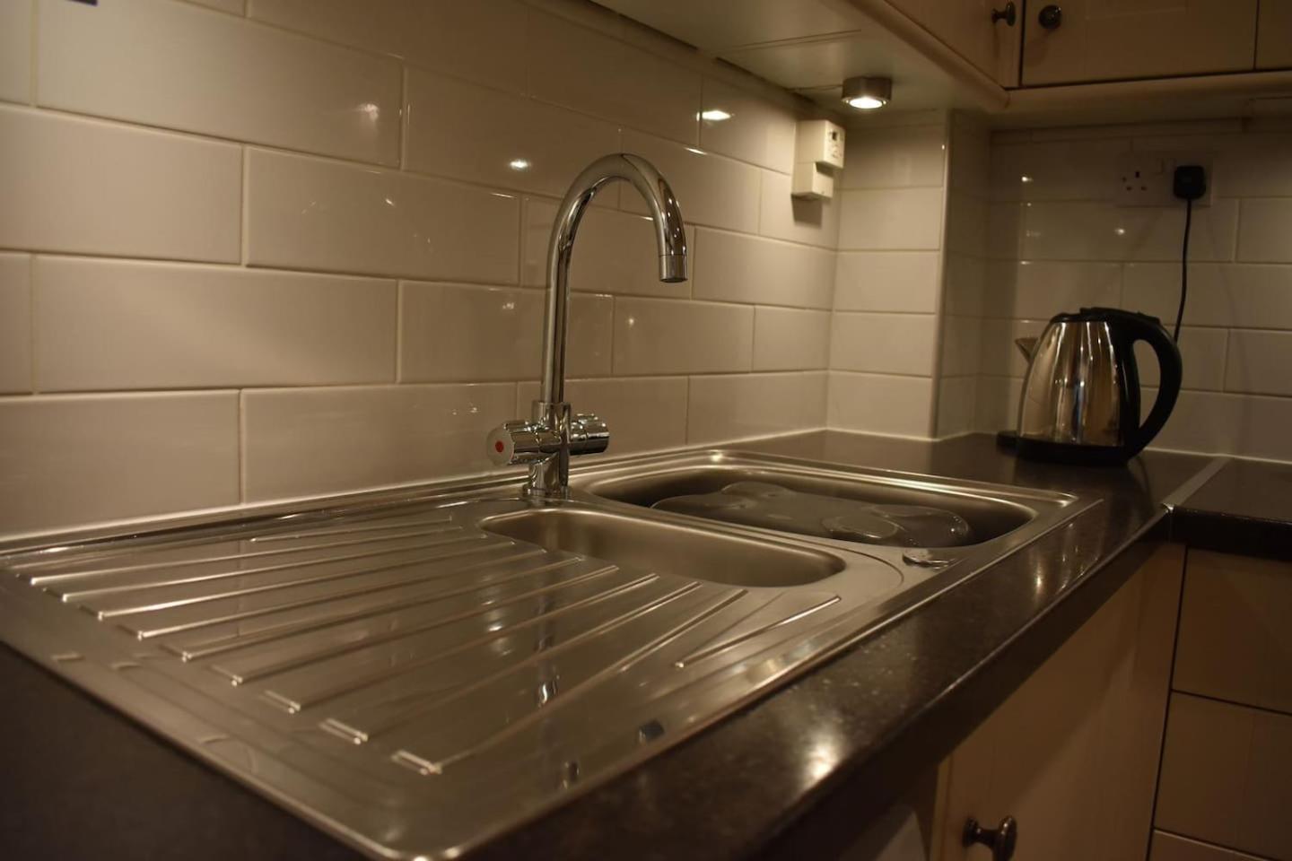 West Port - 2Br In The Heart Of The Old Town Just Off The Grassmarket EDI Exterior foto
